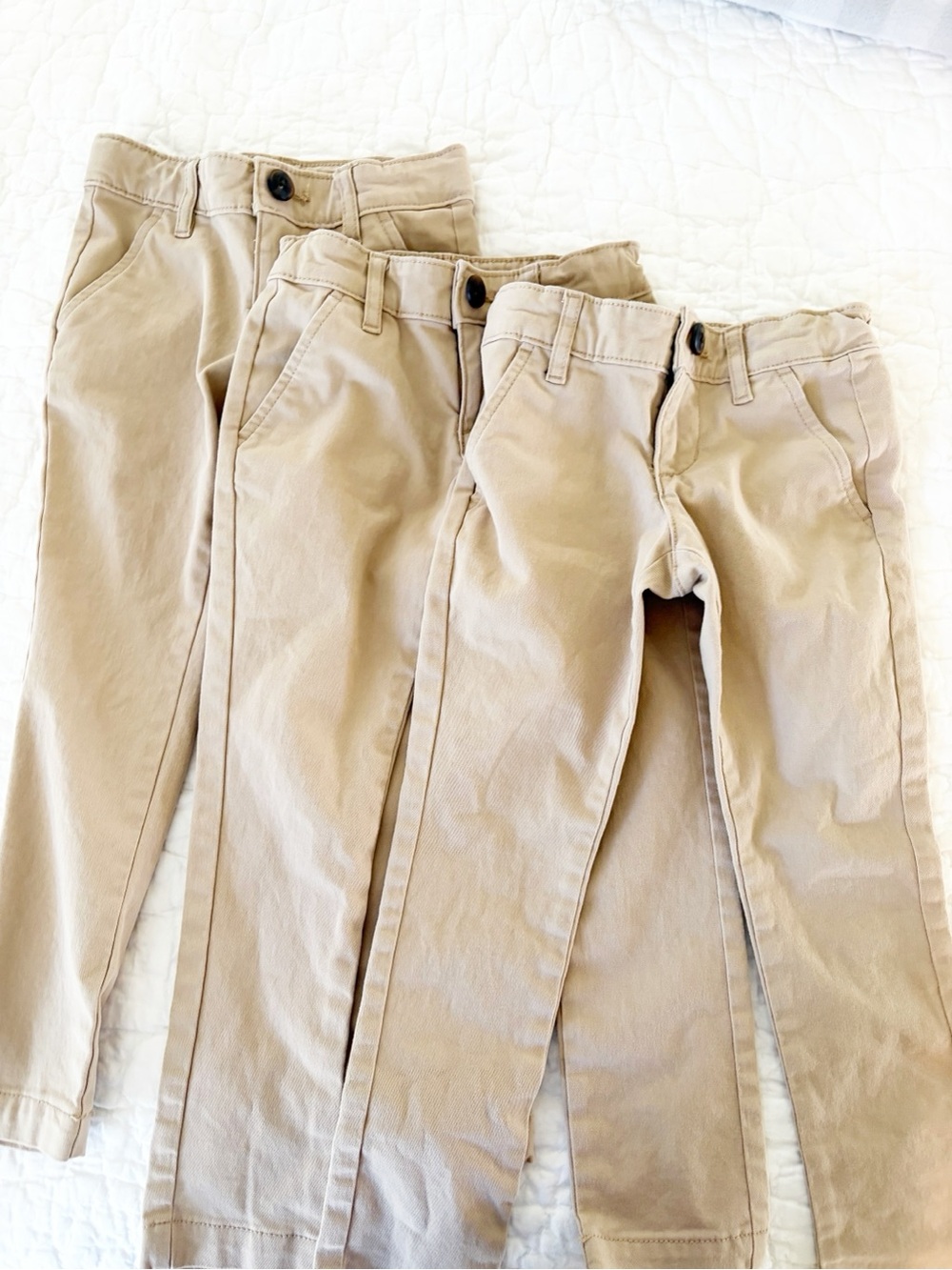 Size 6 slim • old navy skinny khaki pants bundle uniform pants